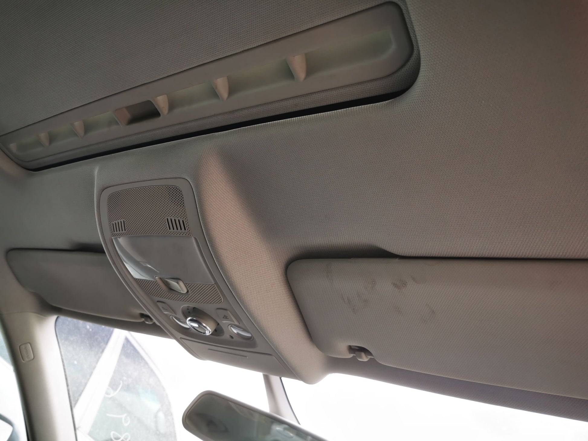 2008 AUDI A4 BOOTLID LAMP (RH SIDE), B8 8K (A4/S4), STANDARD TYPE, 02/08-06/12 8K5945094D REAR GARNISH