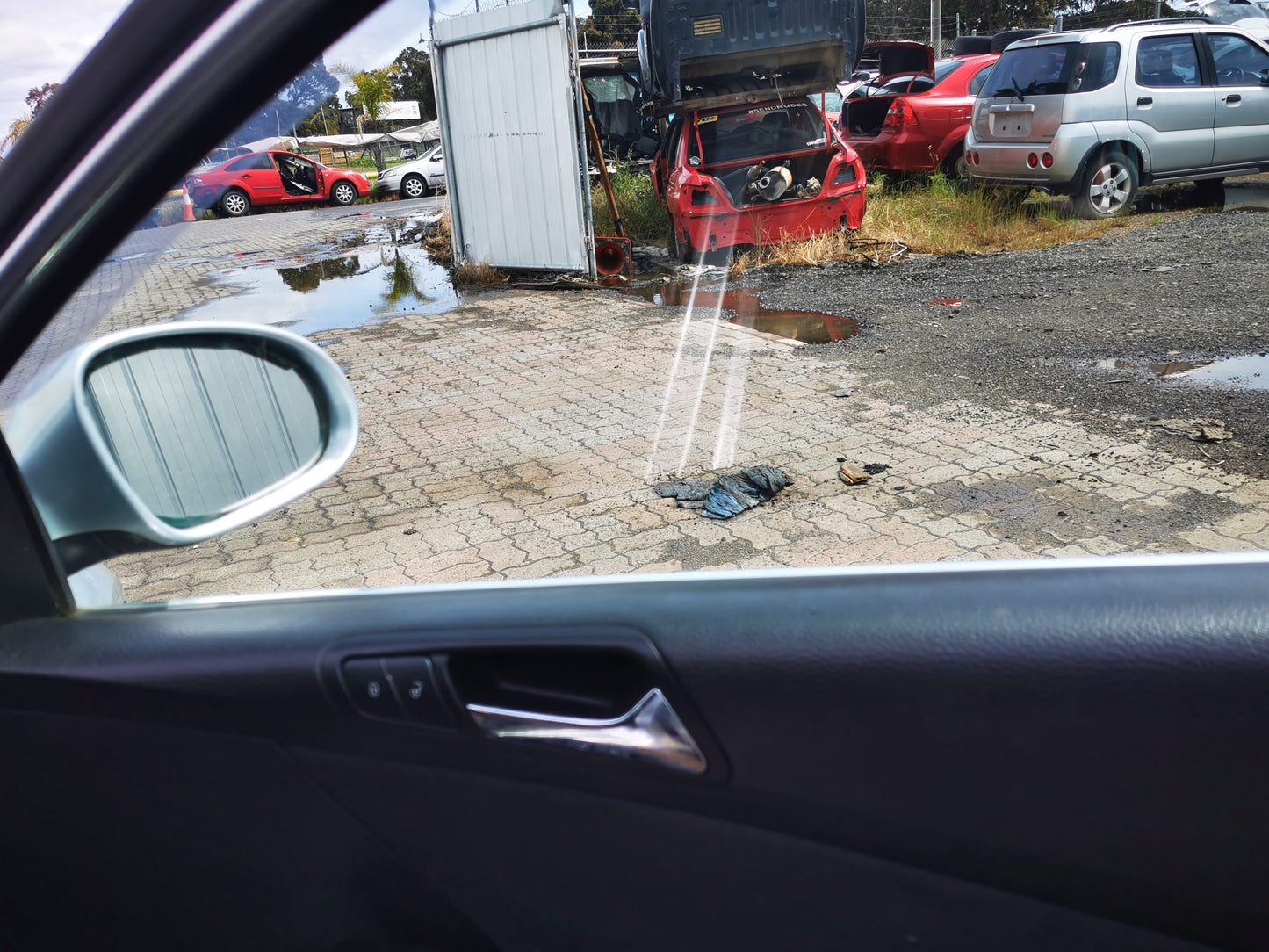 2008 VOLKSWAGEN PASSAT 3C/MK6 B6, WAGON, W/ PARK SENSOR TYPE, 03/06-09/10 3C9807417E REAR BUMPER