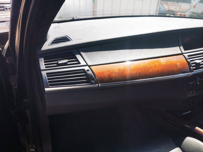 2008 BMW X5 E70, 03/07-08/13 41517211424 RIGHT FRONT DOOR