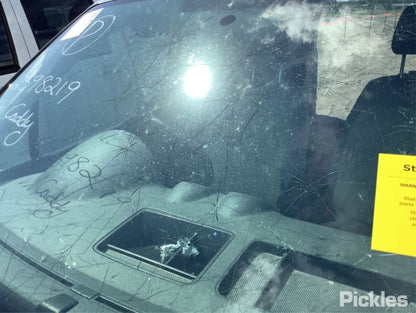 2012 VOLKSWAGEN CADDY 2K, H4 TYPE, 08/10-06/15 2K6941005A LEFT HEADLAMP