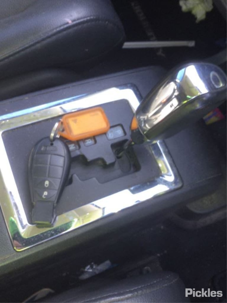 2010 DODGE JOURNEY TAILGATE LAMP (LH SIDE), JC, 09/08-07/11 5116291AG REAR GARNISH