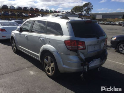 Wrecking 2010 DODGE JOURNEY for Used Parts DO0918