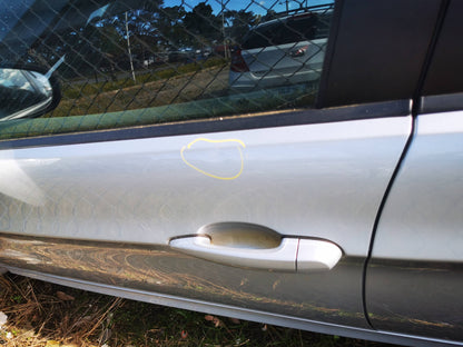 2010 BMW 3 SERIES BONNET GRILLE (RH SIDE), E90/E92/E93, SEDAN/COUPE/CABRIO, 03/07-09/13 51137201968 GRILLE