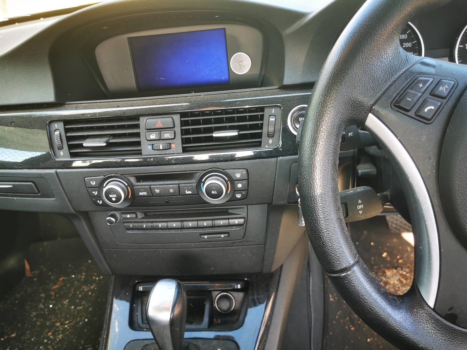 2010 BMW 3 SERIES BONNET GRILLE (LH SIDE), E90/E92/E93, SEDAN/COUPE/CABRIO, 03/07-09/13 51137201967 GRILLE