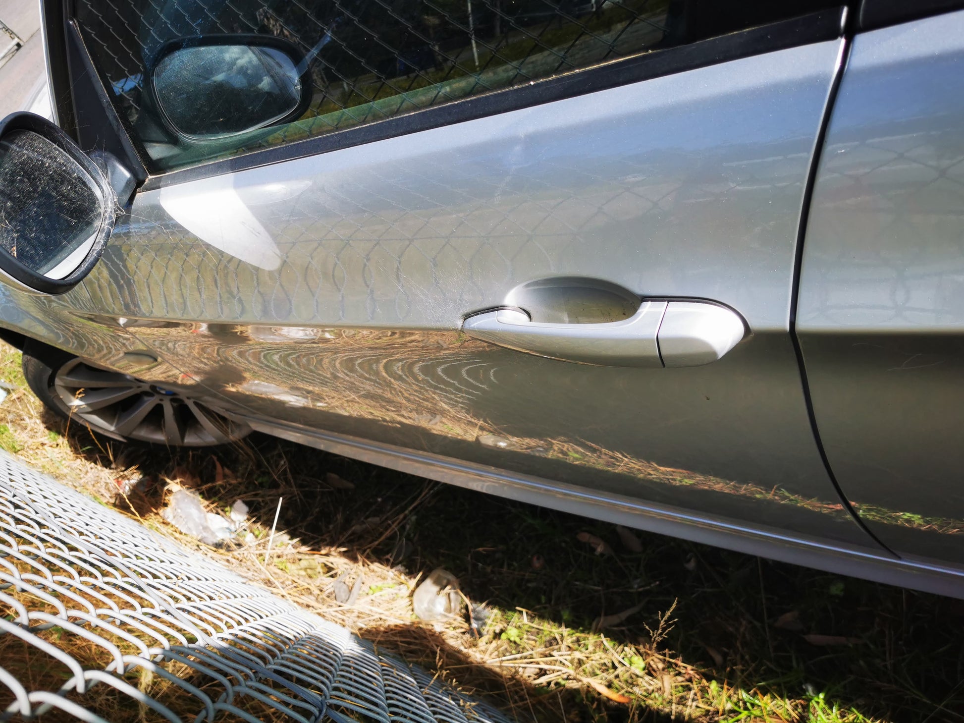 2010 BMW 3 SERIES BONNET GRILLE (LH SIDE), E90/E92/E93, SEDAN/COUPE/CABRIO, 03/07-09/13 51137201967 GRILLE