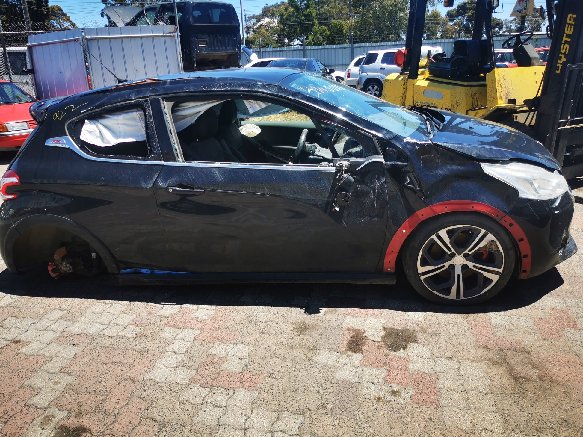 Wrecking 2013 PEUGEOT 208 for Used Parts PG0922