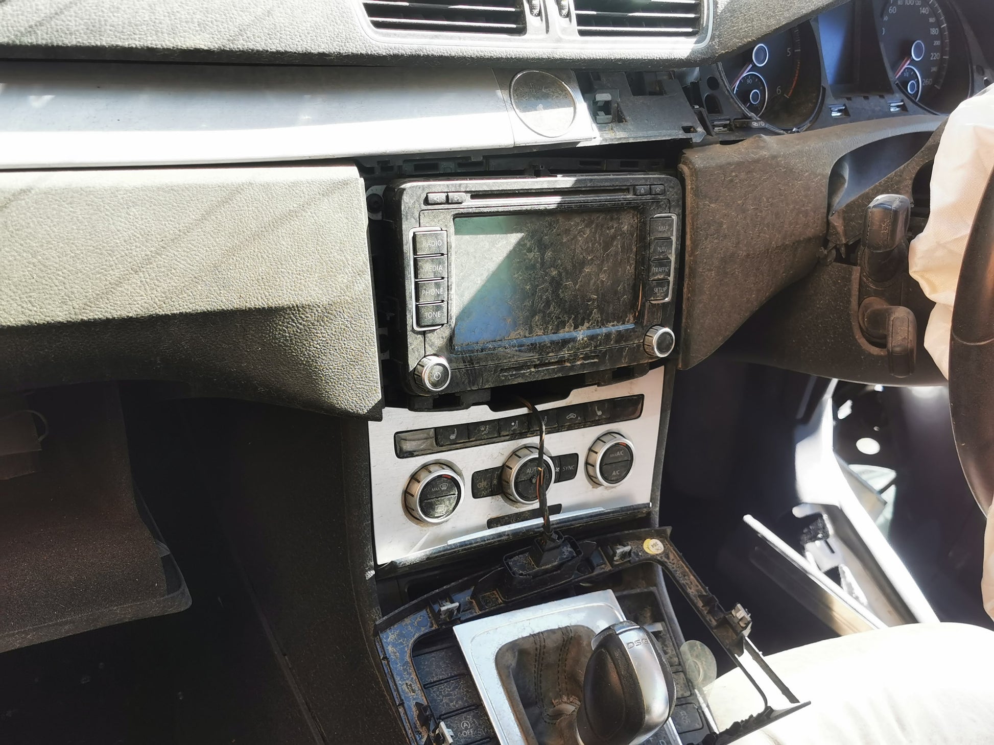 2013 VOLKSWAGEN PASSAT 3C/MK6 B7, PAIR, 09/10-05/15 1K0857551N  1K0857552K SUNVISOR