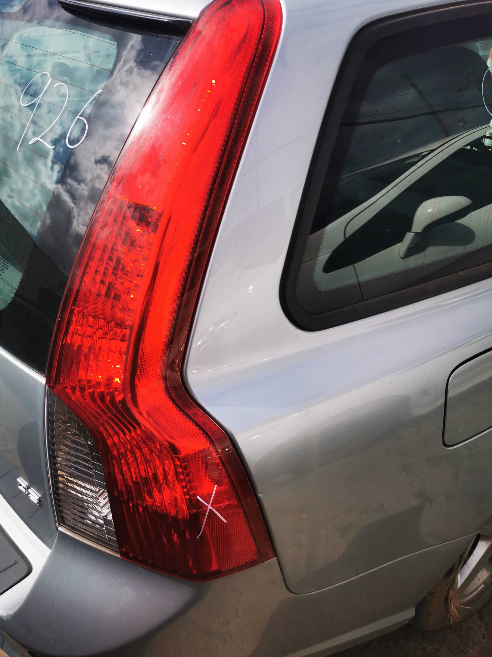 2008 VOLVO V50 RH FRONT (MASTER SWITCH), NON POWER FOLDING TYPE, CH -547567, 10/07-08/12  PWR DR WIND SWITCH