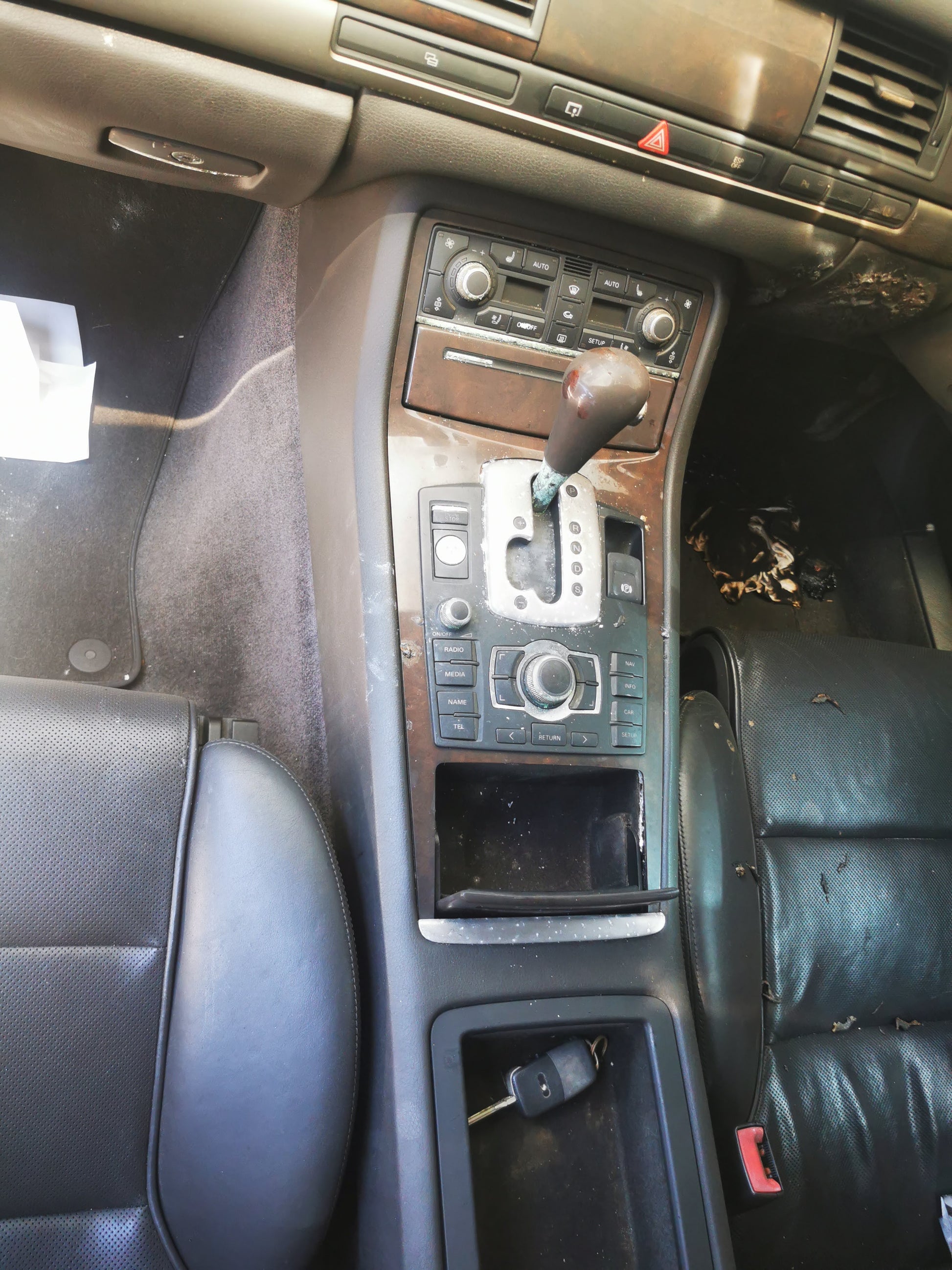 2009 AUDI A8 D3, L TYPE, 08/04-07/10 4E4833052A RIGHT REAR DOOR SLIDING