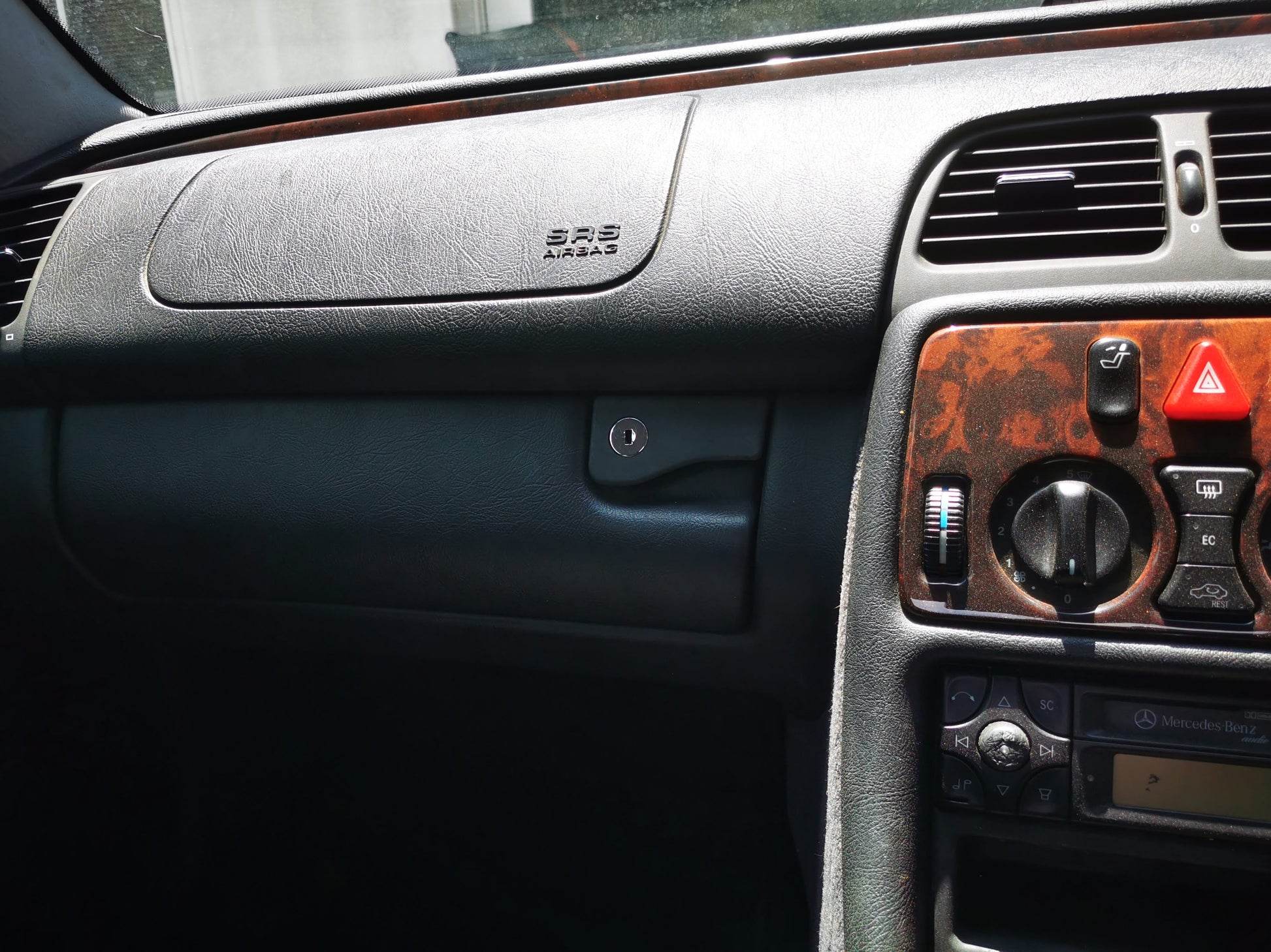 2000 MERCEDES CLK C208/A208, HALOGEN TYPE, 10/97-05/03   LEFT HEADLAMP