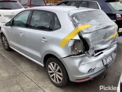 2017 VOLKSWAGEN POLO 6R, 5DR HATCH, 05/10-09/17 (AUS ONLY) 6R4831055J LEFT FRONT DOOR