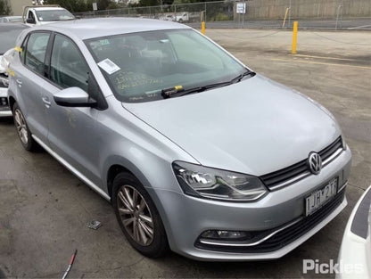 2017 VOLKSWAGEN POLO STEERING WHEEL, 6R, 05/14-09/17 6C0880201E RIGHT AIRBAG