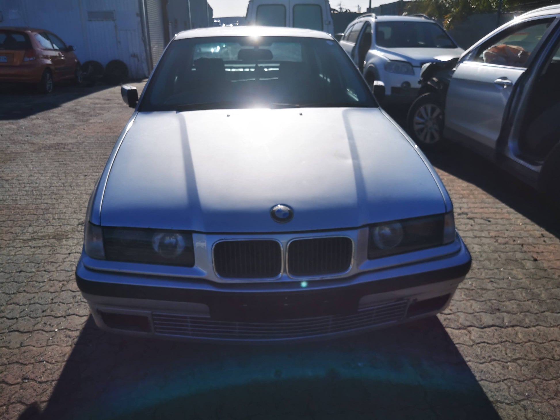 1994 BMW 3 SERIES LEFT FRONT DOOR LOCK, E36, SEDAN, 05/91-09/00 51218122203 DOOR BOOT GATE LOCK