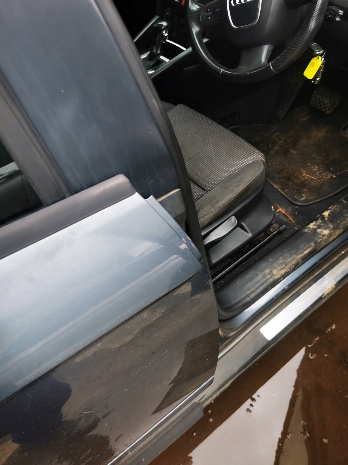 2006 AUDI A3 A3, 8P, 5DR HATCH, NON FOLDING TYPE, 03/04-09/08 8P2858531K LEFT DOOR MIRROR