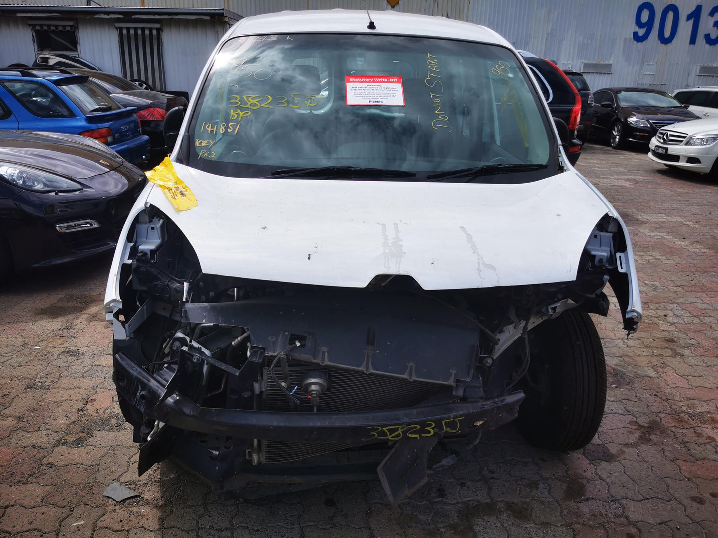 2015 RENAULT KANGOO X61, BLACK ONLY, W/PARK SENSOR TYPE, 09/13-02/22 7701478196 REAR BUMPER