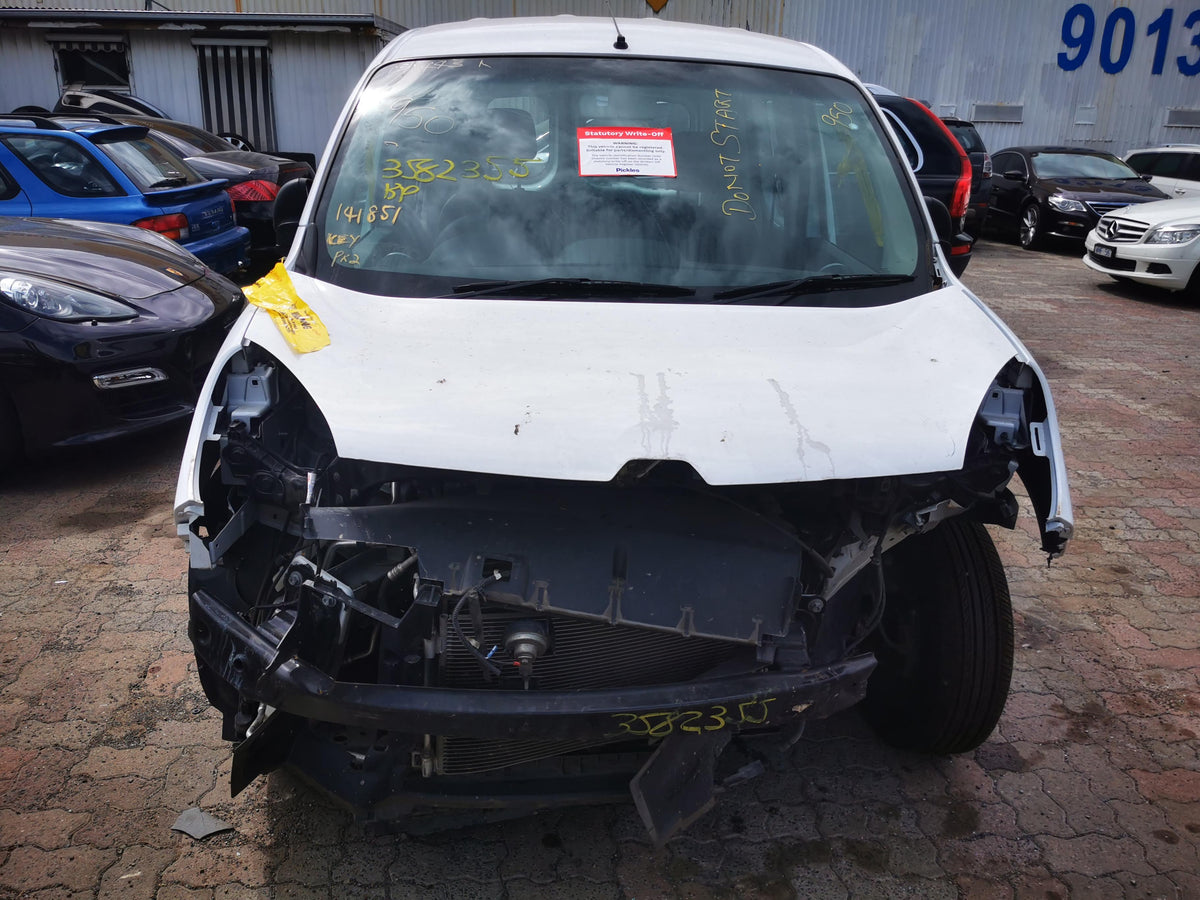 2015 RENAULT KANGOO X61, 10/12- 807207012R RIGHT FRONT WINDOW REG MOTOR