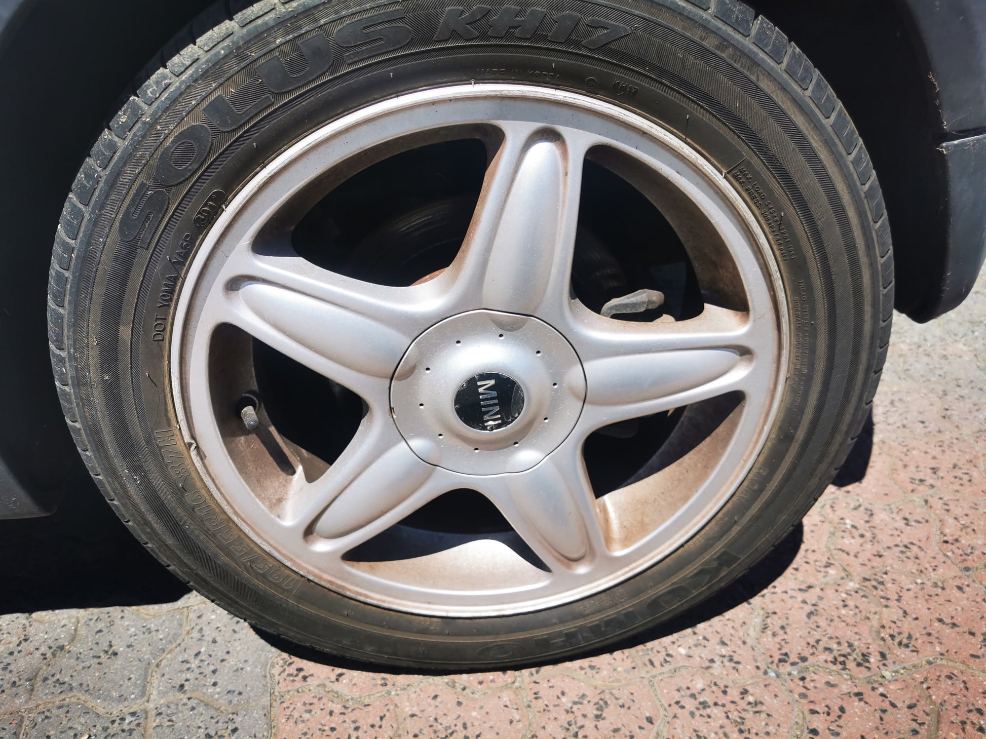 2009 MINI COOPER LEFT FRONT DOOR LOCK, R55/R56, HATCH/WAGON, 01/09-05/14 51212752597 DOOR BOOT GATE LOCK