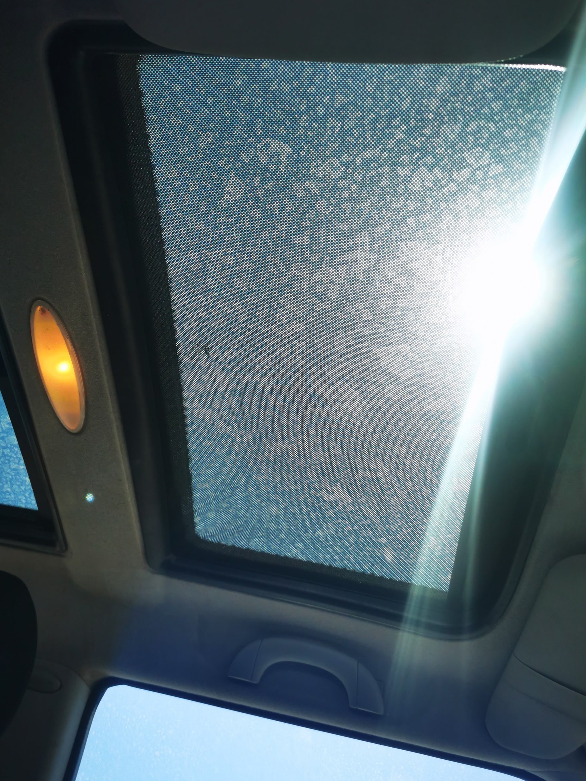 2009 MINI COOPER R55/R56/R57, POWER FOLDING, CARBON COVER, 03/07-05/15 51162755638 RIGHT DOOR MIRROR