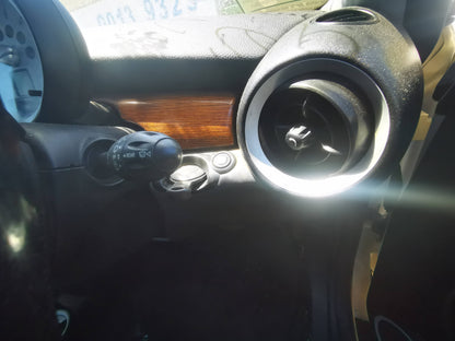 2009 MINI COOPER LEFT FRONT DOOR LOCK, R55/R56, HATCH/WAGON, 01/09-05/14 51212752597 DOOR BOOT GATE LOCK