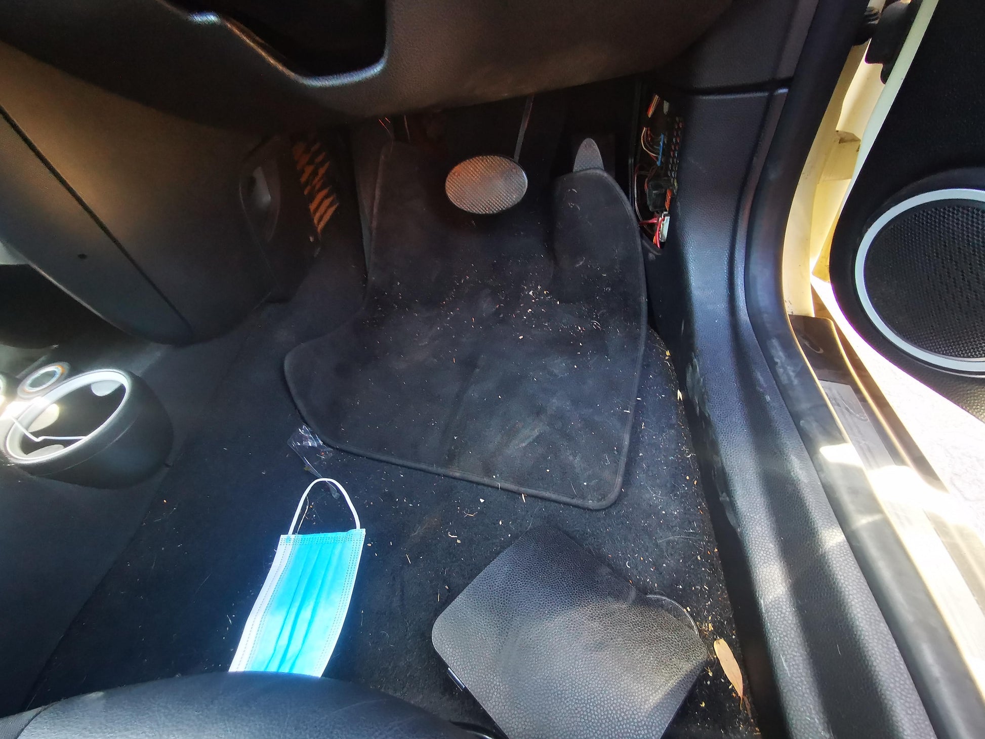 2009 MINI COOPER LEFT FRONT DOOR LOCK, R55/R56, HATCH/WAGON, 01/09-05/14 51212752597 DOOR BOOT GATE LOCK