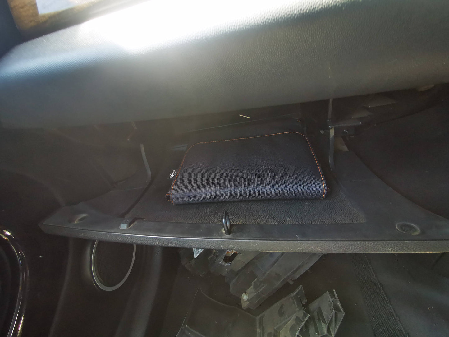 2009 MINI COOPER R55/R56/R57, POWER FOLDING, CARBON COVER, 03/07-05/15 51162755638 RIGHT DOOR MIRROR