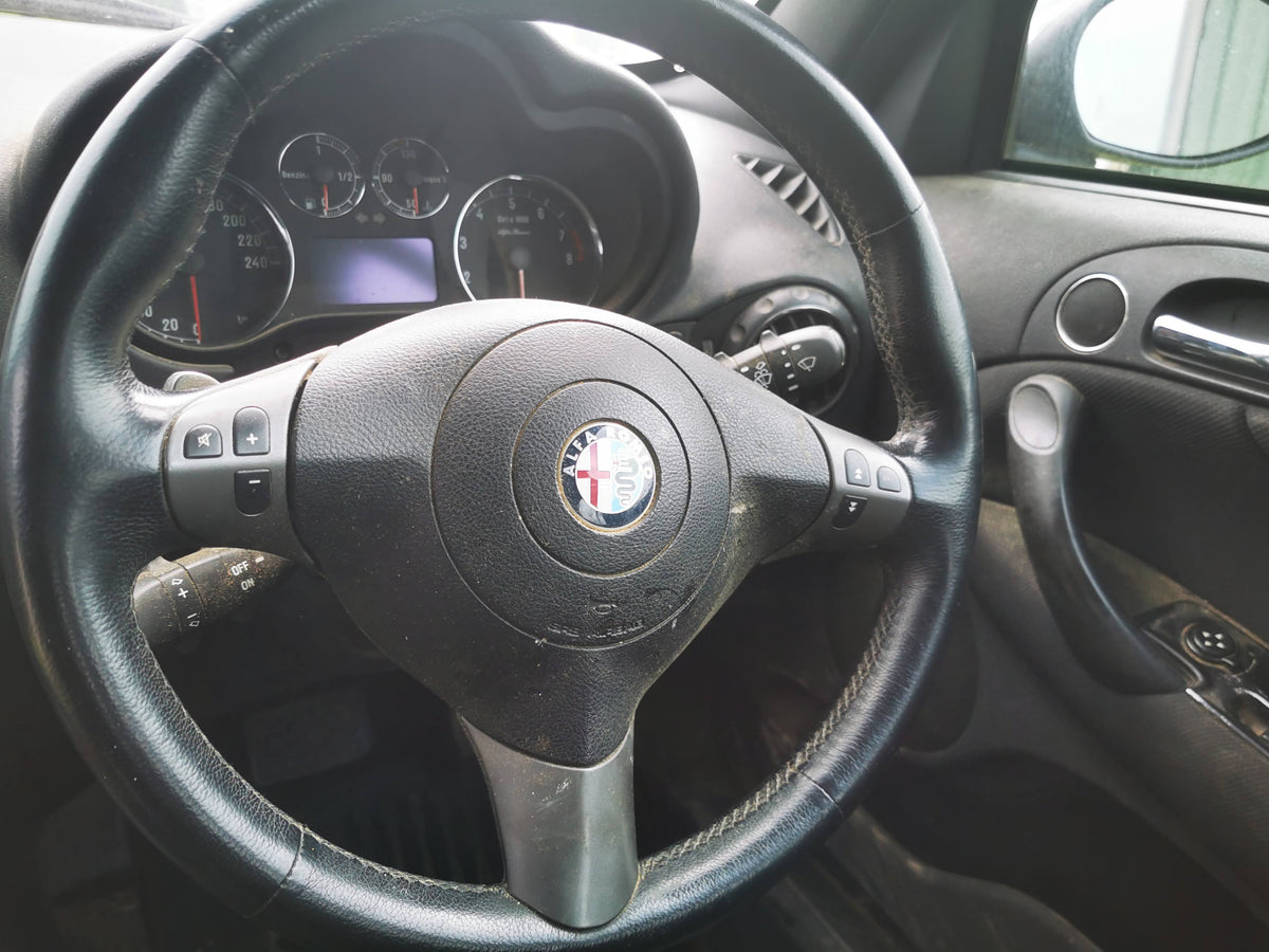 2010 ALFA ROMEO 147 ON ALLOY P/N 0265235357, 09/01-12/10 71747778 ABS PUMP MODULATOR