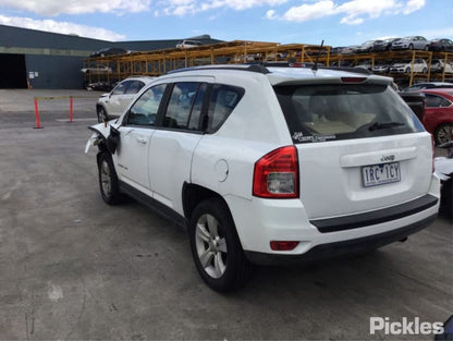 2013 JEEP COMPASS MK, 07/11-12/16 68002899AA LEFT FRONT WINDOW REG MOTOR