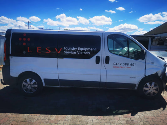 2014 RENAULT TRAFIC ENGINE ECU, BOSCH P/N 0281017065, ECU ONLY, X83,04/04-12/14  ECU