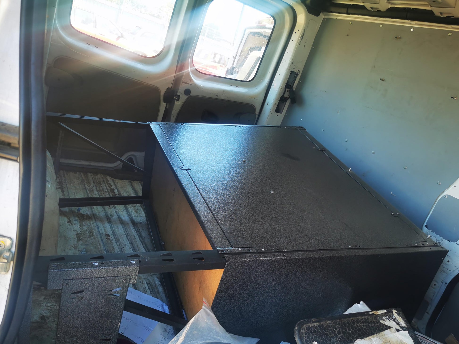 2014 RENAULT TRAFIC AUTO, DIESEL, 2.0, W/ SPEEDO TRANSDUCER TYPE, X83, 04/04-12/14 PA0 TRANS GEARBOX