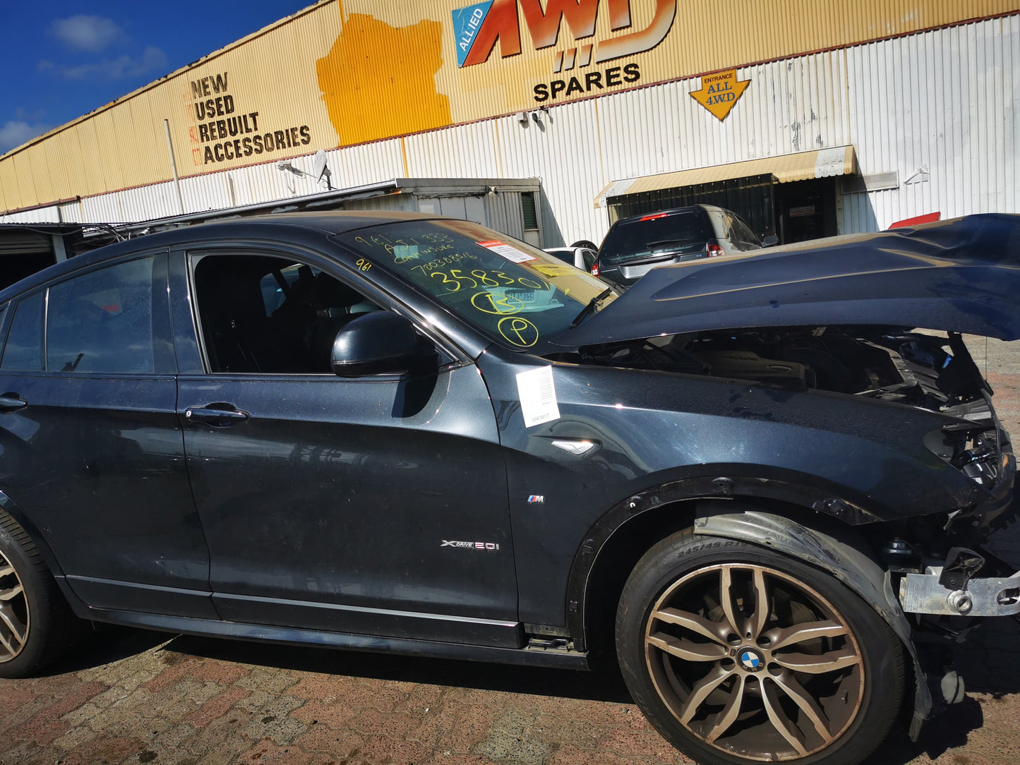 2016 BMW X4 LEFT FRONT DOOR LOCK, F26, 05/14-02/18 51217202144 DOOR BOOT GATE LOCK