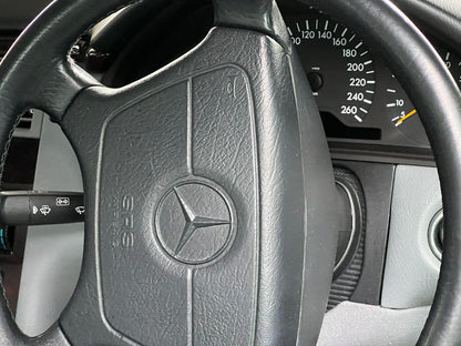 1996 MERCEDES E CLASS W210, SEDAN, NON AIR BAG TYPE, 01/96-10/99 A2107302405 RIGHT REAR DOOR