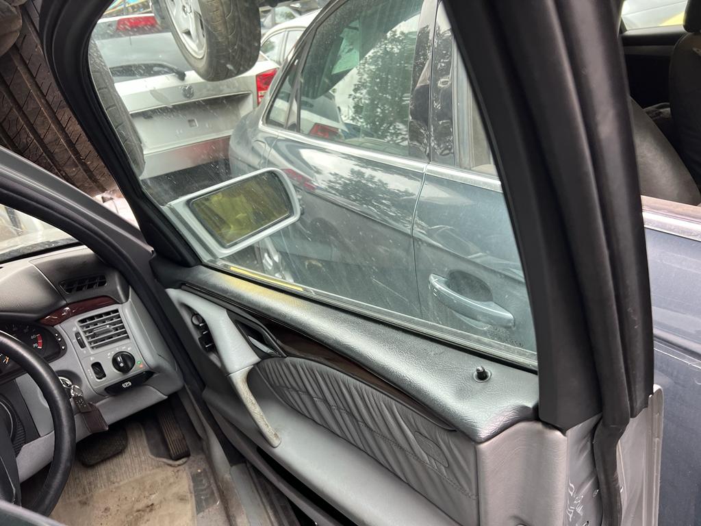 1996 MERCEDES E CLASS RIGHT REAR DOOR LOCK, W210, SEDAN, 01/96-08/02 A2027300635 DOOR BOOT GATE LOCK
