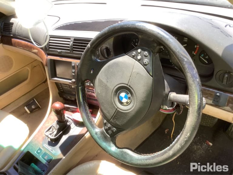 1999 BMW 7 SERIES RIGHT REAR DOOR LOCK, E38, 02/95-11/01 51228125672 DOOR BOOT GATE LOCK