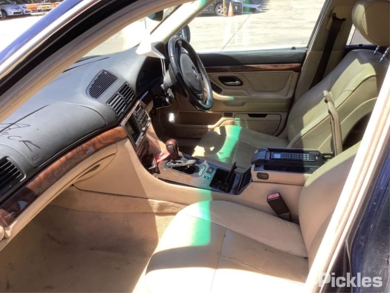 1999 BMW 7 SERIES RIGHT REAR DOOR LOCK, E38, 02/95-11/01 51228125672 DOOR BOOT GATE LOCK