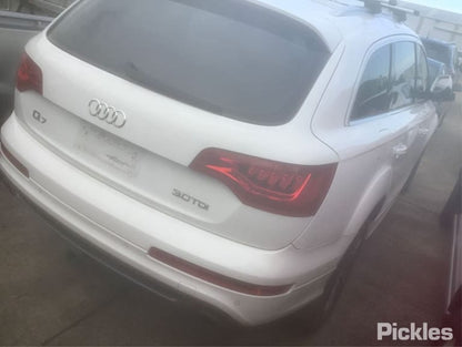 2011 AUDI Q7 4L, 09/06-08/15 4L0821101 LEFT GUARD