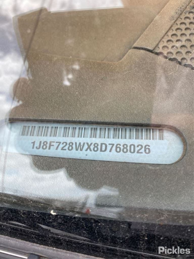 2008 JEEP PATRIOT MK, MIDDLE STICK ON MOULD TYPE, 08/07-08/09 5067713AC LEFT REAR DOOR SLIDING