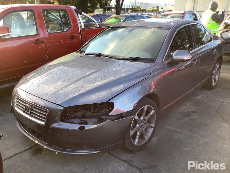 2008 VOLVO S80 P/N 36001787, 10TH VIN 7,8,9,A,B,C, CH <139658, AS, 01/07-07/12 36001787 DIFFERENTIAL CENTRE