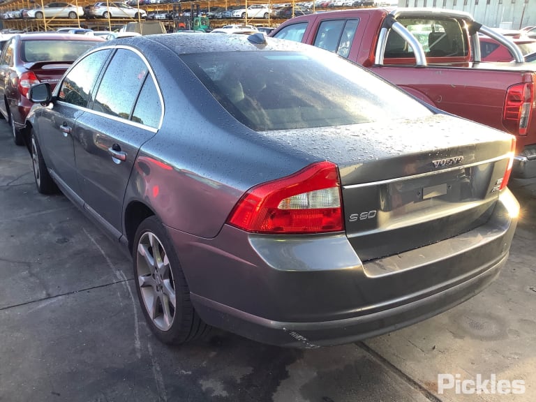 2008 VOLVO S80 P/N 36001787, 10TH VIN 7,8,9,A,B,C, CH <139658, AS, 01/07-07/12 36001787 DIFFERENTIAL CENTRE