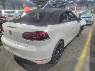 2013 VOLKSWAGEN GOLF GEN 6, CABRIO, 07/11-01/16  5K7831055D LEFT FRONT DOOR