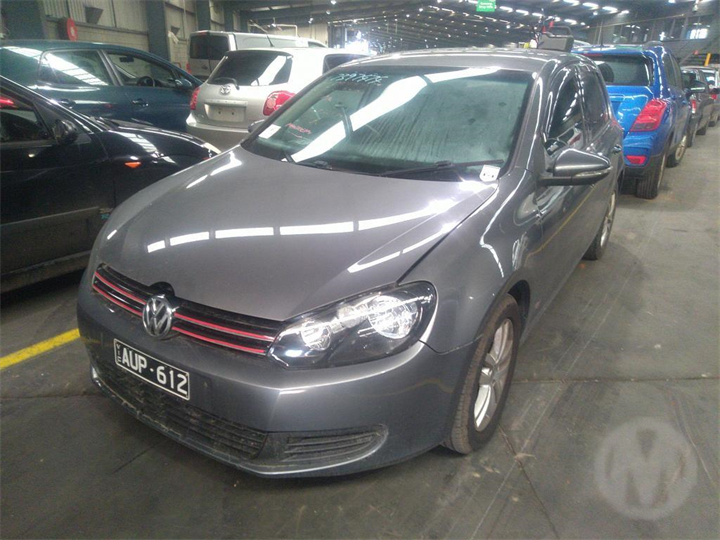 2011 VOLKSWAGEN GOLF GEN 6, COMFORTLINE/TRENDLINE, HALOGEN TYPE, 10/08-03/13 5K2941005H LEFT HEADLAMP