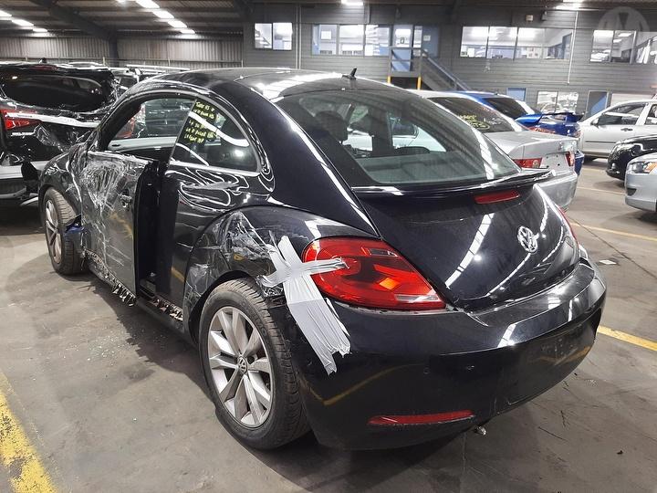 2014 VOLKSWAGEN BEETLE REAR, 01/13-12/16 5C5821306B RIGHT GUARD