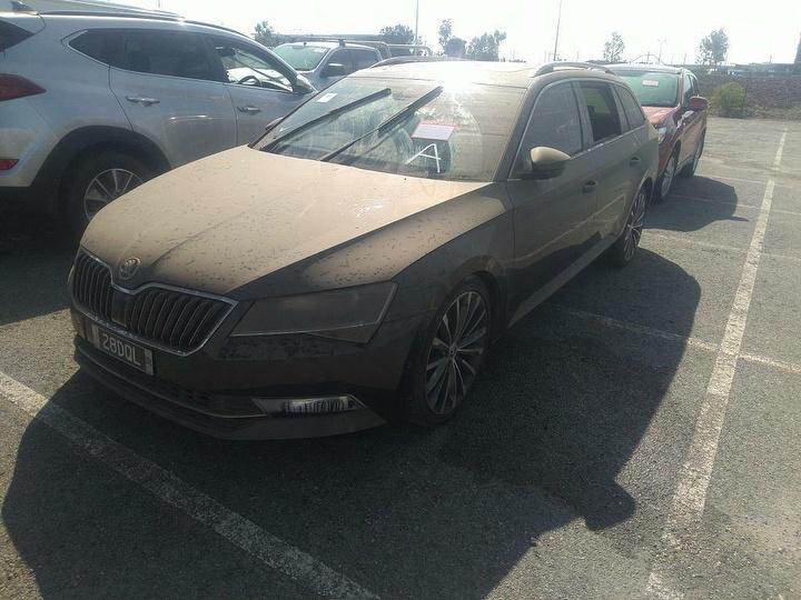 2016 SKODA SUPERB NP, WAGON, 03/16- 3V9945207 LEFT TAILLIGHT