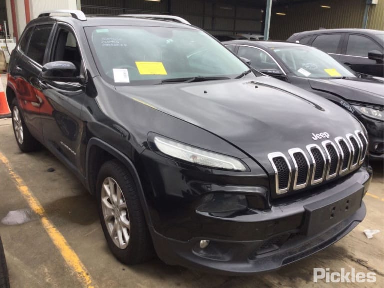 Wrecking 2014 JEEP CHEROKEE for Used Parts JP0992