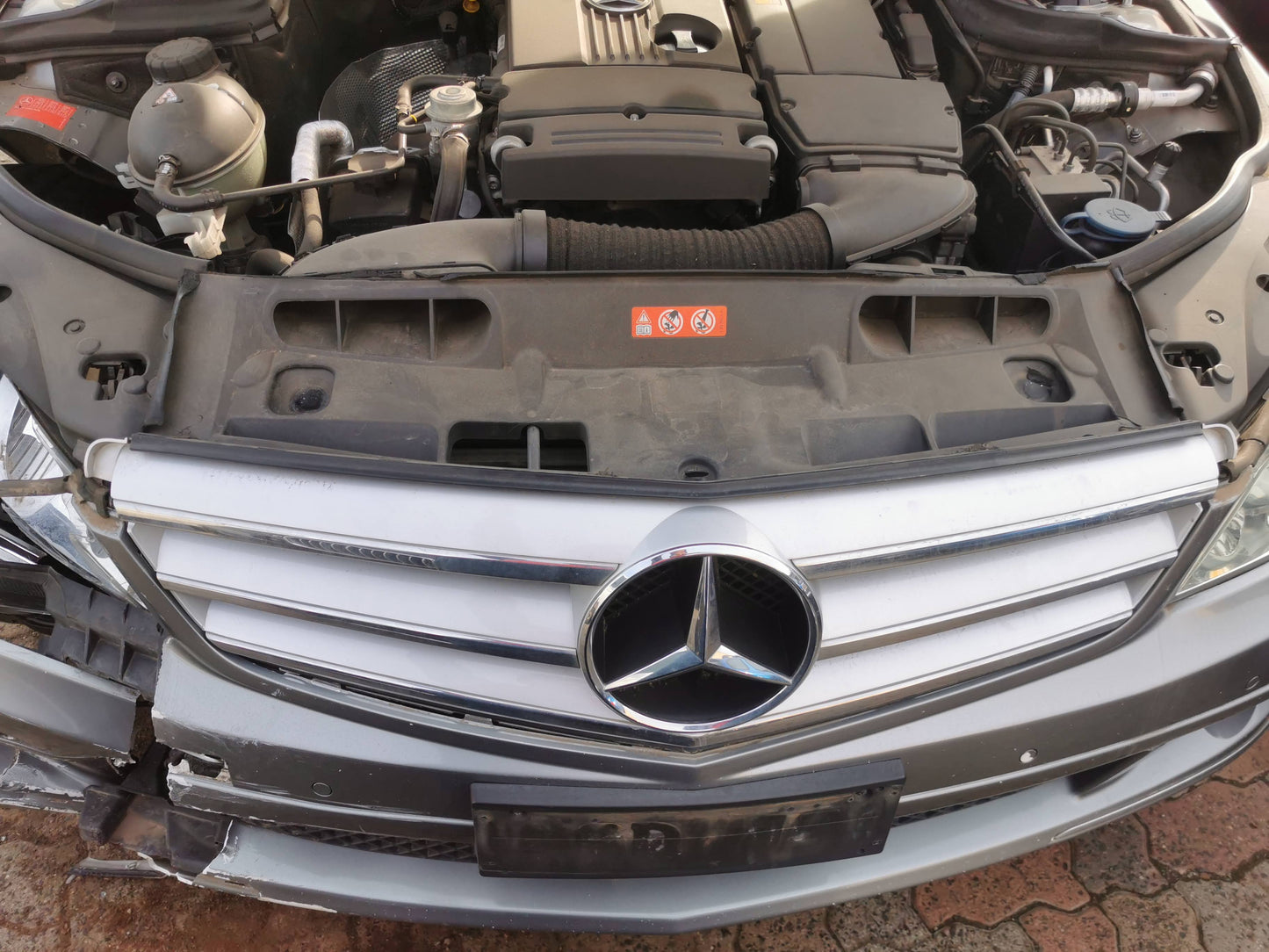 2008 MERCEDES C CLASS W204, SEDAN, AVANTGARDE/SPORTS, LED TYPE, 07/07-04/11 A2048200264 RIGHT TAILLIGHT