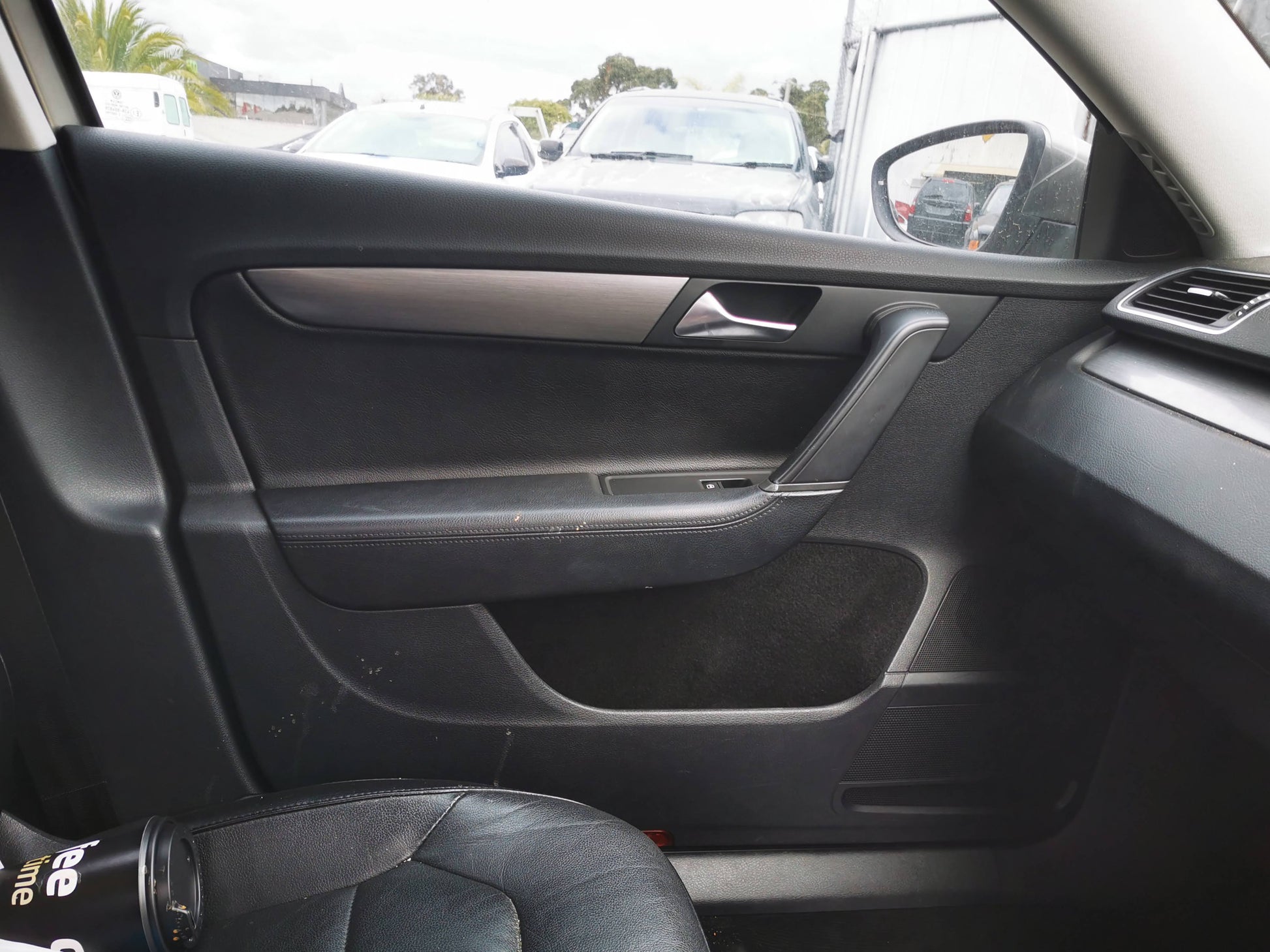 2012 VOLKSWAGEN PASSAT RIGHT REAR DOOR LOCK, 3C/MK6 B6-B7, SEDAN/WAGON, P/N 3C4839016A, 03/06-05/15 3C4839016A DOOR BOOT GATE LOCK