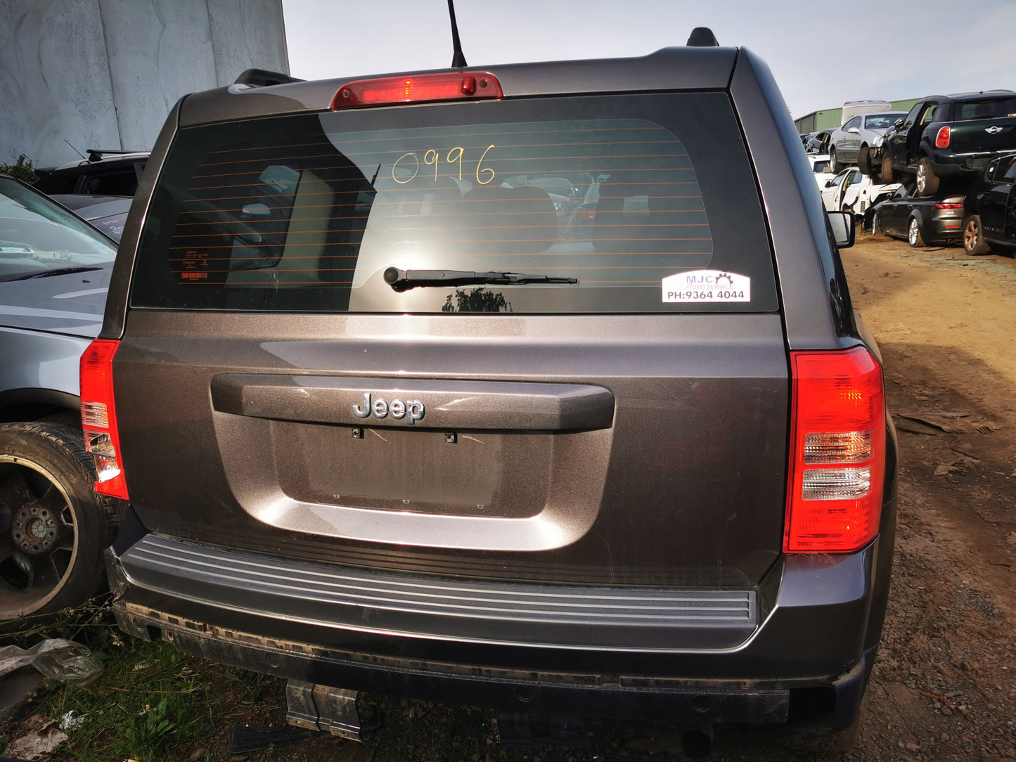 2014 JEEP PATRIOT LEFT FRONT DOOR LOCK, MK, 05/11-12/16 4589281AH DOOR BOOT GATE LOCK