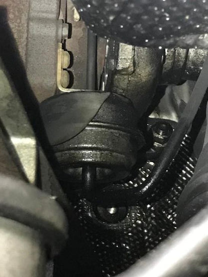 2007 VOLKSWAGEN TRANSPORTER T5, 08/04-06/15 7H0821102E RIGHT GUARD