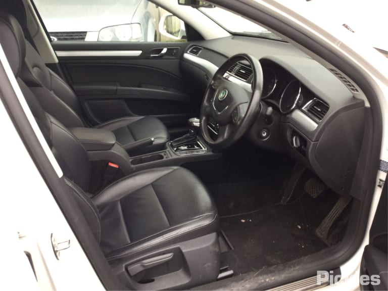 2011 SKODA SUPERB 3T, LH SIDE, 03/09-12/15 3T0857551K SUNVISOR