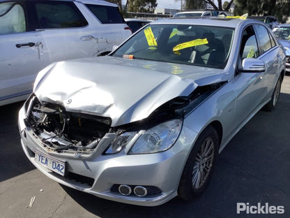 2011 MERCEDES E CLASS W212/S212, SEDAN/WAGON, NON AUTO DIM TYPE, 07/09-05/13 A 212 810 20 76 RIGHT DOOR MIRROR
