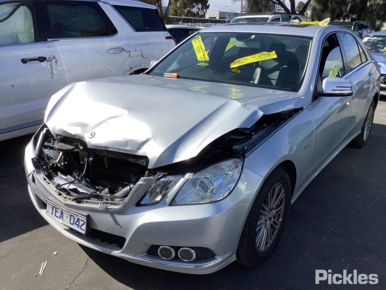 2011 MERCEDES E CLASS W212, SEDAN, 07/09-12/12 A2127300205 RIGHT REAR DOOR SLIDING
